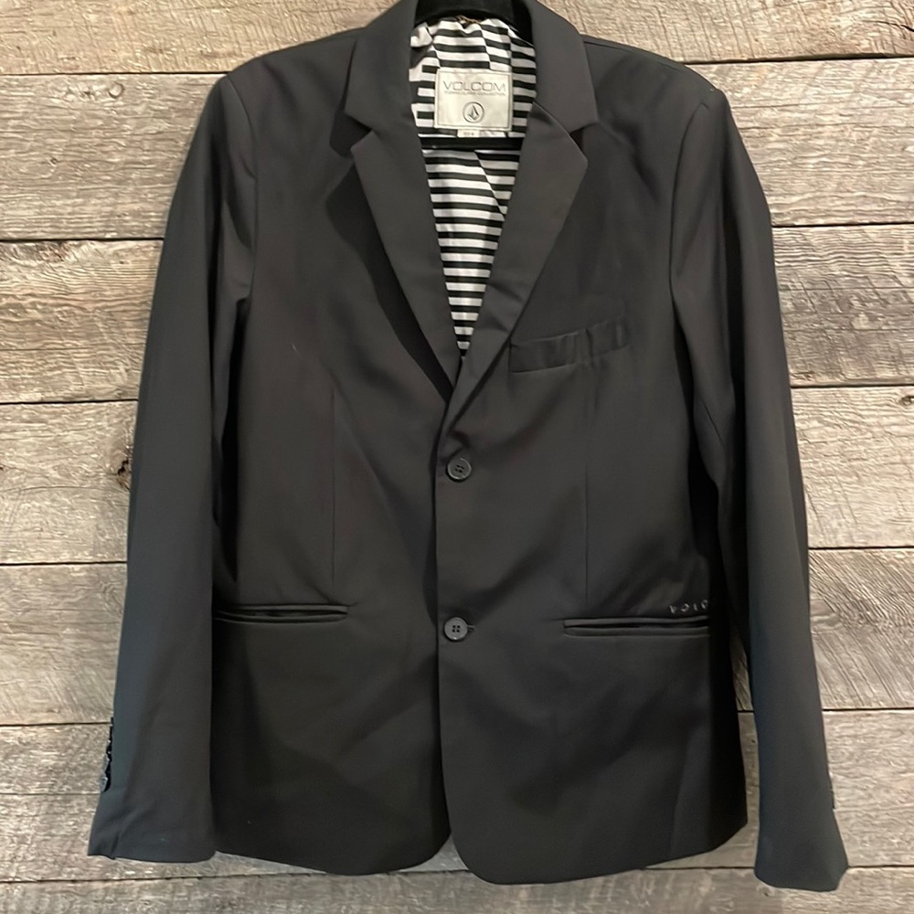 Volcom Blazer (Size Medium)